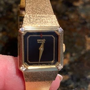 Seiko Quartz woman’s watch
